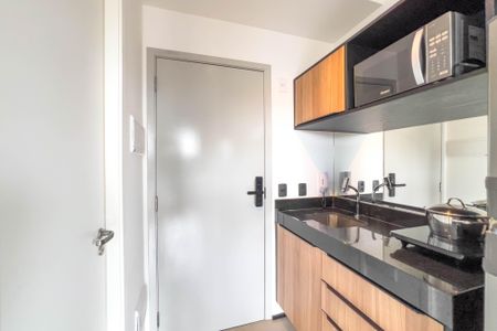 Cozinha de kitnet/studio para alugar com 1 quarto, 21m² em Vila Mariana, São Paulo
