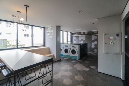Studio para alugar com 21m², 1 quarto e sem vaga Studio para alugar com 21m², 1 quarto e sem vagaLavanderia
