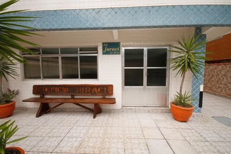 Apartamento para alugar com 70m², 2 quartos e 1 vagaFachada