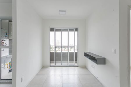 Apartamento para alugar com 42m², 2 quartos e sem vaga Apartamento para alugar com 42m², 2 quartos e sem vagaSala