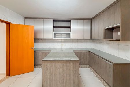 Casa para alugar com 50m², 1 quarto e sem vaga Casa para alugar com 50m², 1 quarto e sem vagaCozinha