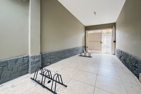 Casa para alugar com 50m², 1 quarto e sem vaga Casa para alugar com 50m², 1 quarto e sem vagaGaragem e Bicicletário