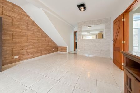 Casa para alugar com 50m², 1 quarto e sem vaga Casa para alugar com 50m², 1 quarto e sem vagaSala e Quarto
