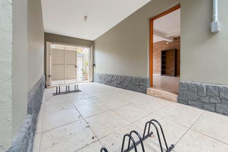 Casa para alugar com 50m², 1 quarto e sem vaga Casa para alugar com 50m², 1 quarto e sem vagaGaragem e Bicicletário