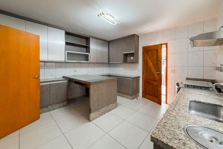 Casa para alugar com 50m², 1 quarto e sem vaga Casa para alugar com 50m², 1 quarto e sem vagaCozinha