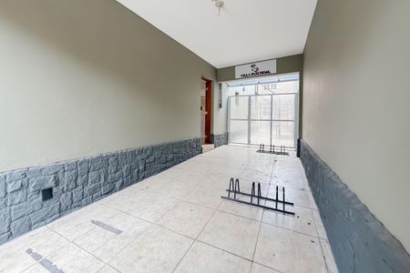 Casa para alugar com 50m², 1 quarto e sem vaga Casa para alugar com 50m², 1 quarto e sem vagaGaragem e Bicicletário