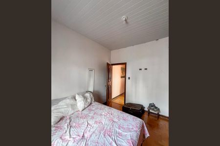 Casa à venda com 260m², 3 quartos e 3 vagasQuarto 2