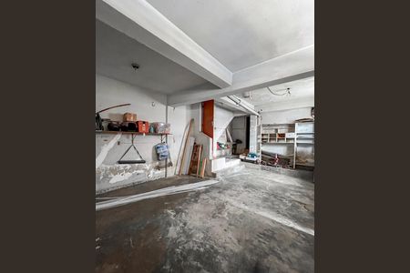 Casa à venda com 260m², 3 quartos e 3 vagasGaragem