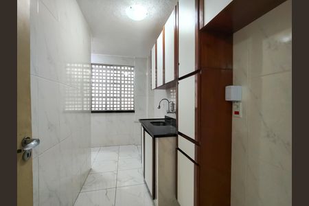 Apartamento à venda com 53m², 2 quartos e 1 vaga Apartamento à venda com 53m², 2 quartos e 1 vagaCozinha e Área de Serviço