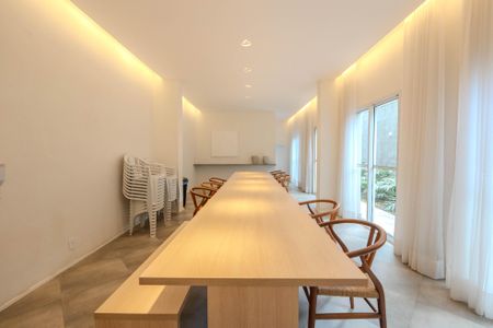 Apartamento para alugar com 35m², 2 quartos e sem vaga Apartamento para alugar com 35m², 2 quartos e sem vagaÁrea comum - Salão de festas