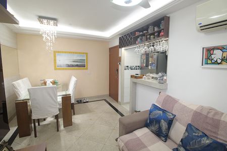 Apartamento à venda com 60m², 3 quartos e 1 vagaSala