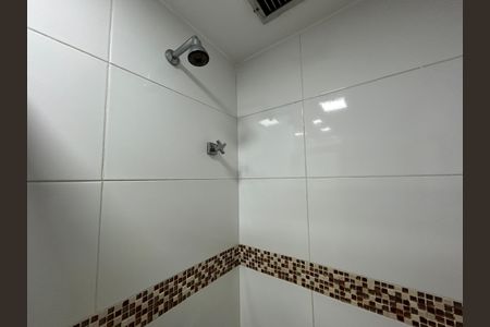 Apartamento à venda com 60m², 3 quartos e 1 vagaChuveiro