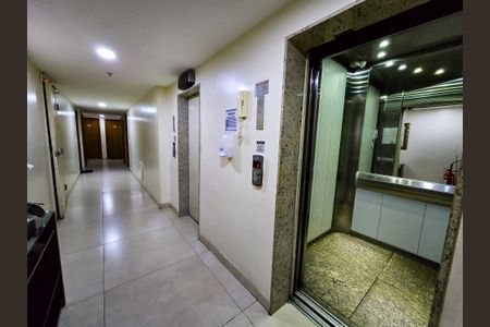 Apartamento à venda com 60m², 3 quartos e 1 vaga Apartamento à venda com 60m², 3 quartos e 1 vagaÁrea comum