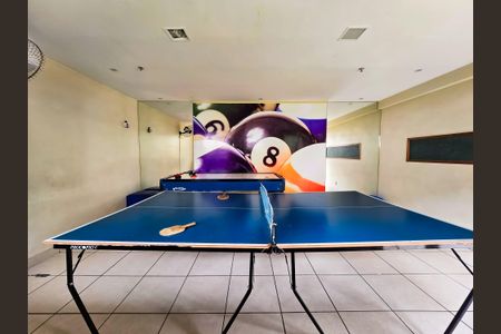 Apartamento à venda com 60m², 3 quartos e 1 vaga Apartamento à venda com 60m², 3 quartos e 1 vagaSalão de jogos