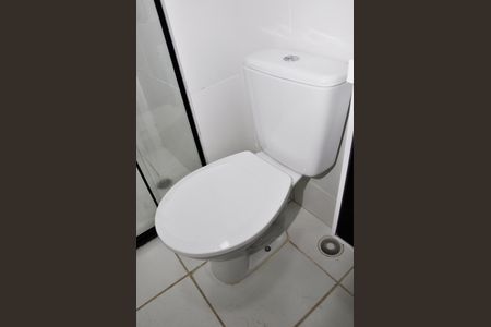 Apartamento para alugar com 34m², 2 quartos e sem vagaDetalhe - Banheiro Social