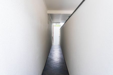 Casa para alugar com 45m², 1 quarto e sem vagaÁrea comum - Corredor