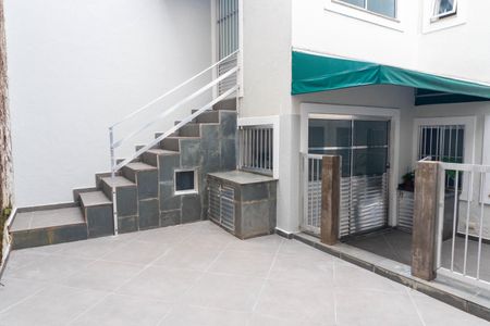 Casa para alugar com 45m², 1 quarto e sem vagaÁrea comum - Quintal