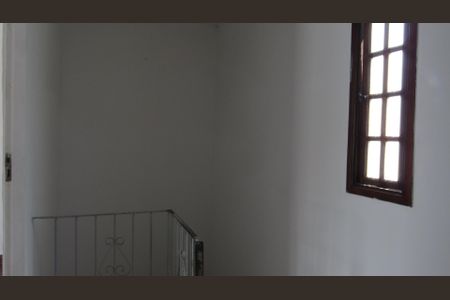 Casa à venda com 2 quartos, 130m² em Metalúrgicos, Osasco