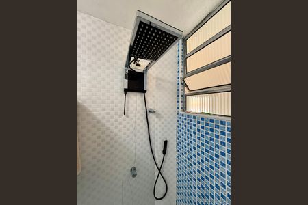 Apartamento para alugar com 80m², 2 quartos e 1 vagaBanheiro 