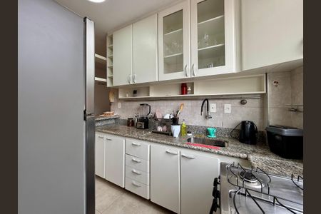 Apartamento para alugar com 80m², 2 quartos e 1 vagaCozinha