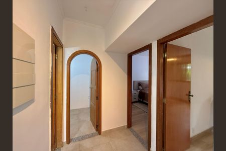 Apartamento para alugar com 80m², 2 quartos e 1 vagaCorredor Quartos 