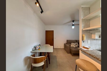 Apartamento para alugar com 80m², 2 quartos e 1 vagaSala 