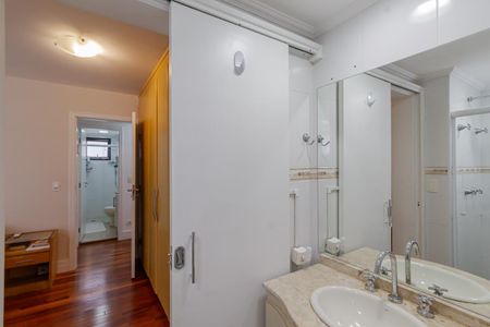 Apartamento para alugar com 98m², 3 quartos e 2 vagasBanheiro da Suíte 2