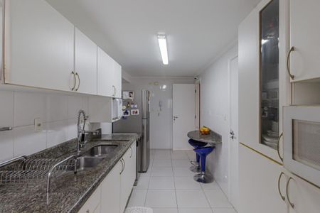 Apartamento para alugar com 98m², 3 quartos e 2 vagasCozinha