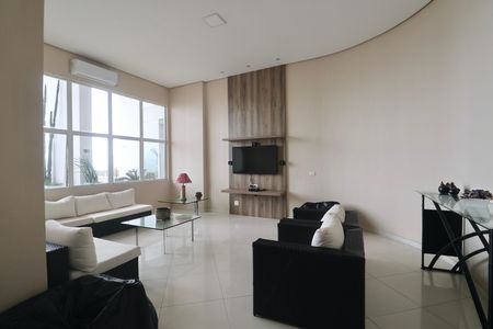 Apartamento para alugar com 200m², 4 quartos e 2 vagas Apartamento para alugar com 200m², 4 quartos e 2 vagasÁrea comum