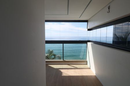 Apartamento para alugar com 200m², 4 quartos e 2 vagas Apartamento para alugar com 200m², 4 quartos e 2 vagasVaranda