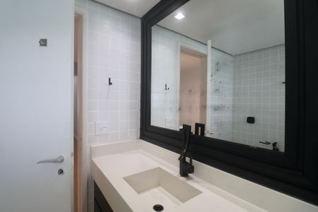 Apartamento para alugar com 200m², 4 quartos e 2 vagas Apartamento para alugar com 200m², 4 quartos e 2 vagasBanheiro Suíte