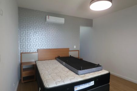 Apartamento para alugar com 200m², 4 quartos e 2 vagas Apartamento para alugar com 200m², 4 quartos e 2 vagasSuíte