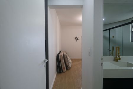 Apartamento para alugar com 200m², 4 quartos e 2 vagas Apartamento para alugar com 200m², 4 quartos e 2 vagasSuíte 2
