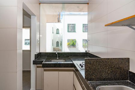Apartamento para alugar com 110m², 2 quartos e sem vaga Apartamento para alugar com 110m², 2 quartos e sem vagaCozinha