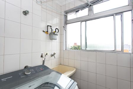 Apartamento à venda com 66m², 3 quartos e 1 vaga Apartamento à venda com 66m², 3 quartos e 1 vagaÁrea de Serviço