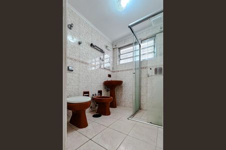 Apartamento para alugar com 74m², 2 quartos e sem vagaBanheiro