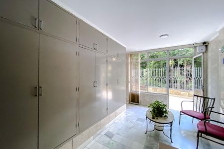 Apartamento para alugar com 74m², 2 quartos e sem vagaÁrea comum