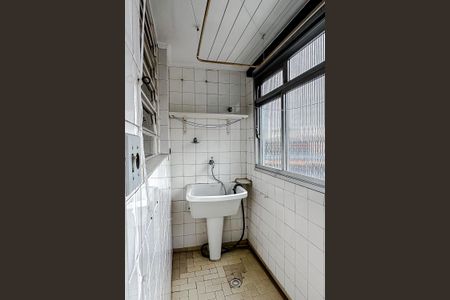 Apartamento para alugar com 74m², 2 quartos e sem vagaÁrea de Serviço