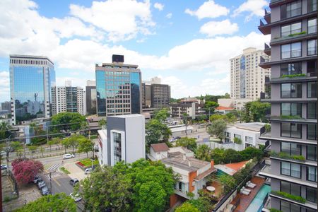 Apartamento à venda com 170m², 3 quartos e 3 vagasVaranda - Vista