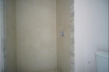 Apartamento à venda com 170m², 3 quartos e 3 vagasBanheiro da Suíte 2