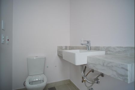 Apartamento à venda com 170m², 3 quartos e 3 vagasBanheiro da Suíte 3