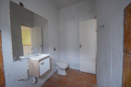 Casa à venda com 160m², 3 quartos e 1 vagaBanheiro