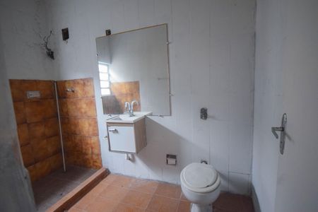 Casa à venda com 160m², 3 quartos e 1 vagaBanheiro