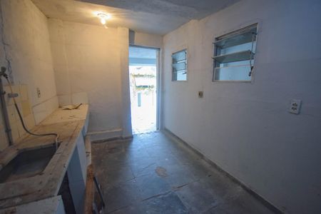 Casa à venda com 160m², 3 quartos e 1 vagaÁrea de Serviço