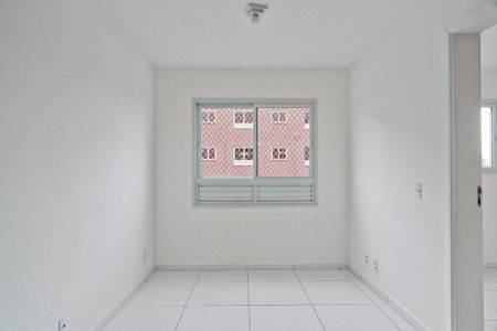 Sala de apartamento para alugar com 2 quartos, 38m² em Jardim Bandeirantes, São Paulo