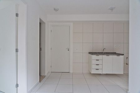 Sala de apartamento para alugar com 2 quartos, 38m² em Jardim Bandeirantes, São Paulo