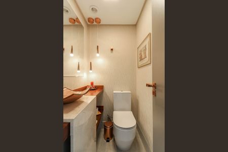 Apartamento à venda com 130m², 2 quartos e 3 vagas Apartamento à venda com 130m², 2 quartos e 3 vagasLavabo