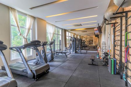 Apartamento à venda com 130m², 2 quartos e 3 vagas Apartamento à venda com 130m², 2 quartos e 3 vagasÁrea Comum - Academia