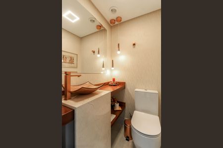 Apartamento à venda com 130m², 2 quartos e 3 vagas Apartamento à venda com 130m², 2 quartos e 3 vagasLavabo