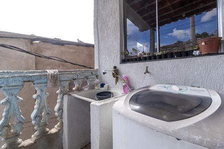 Casa à venda com 55m², 2 quartos e sem vagaÁrea de Serviço